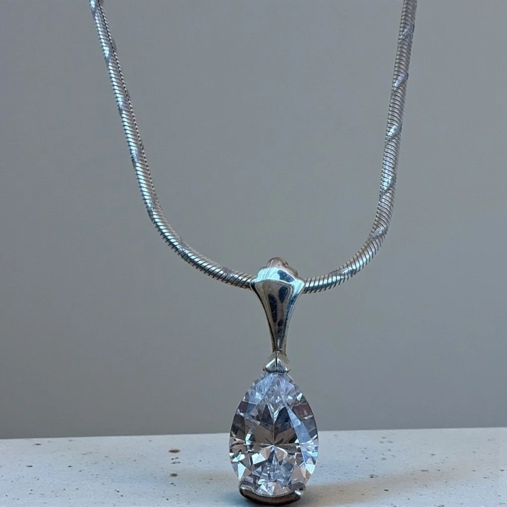 Vintage Sterling Stamped Silver Necklace with cz diamond Teardrop Pendant 3.4 ct - Picture 3 of 8
